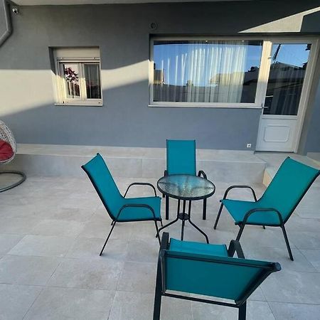 Maxim Deluxe Apartment Nea Alikarnassos Dış mekan fotoğraf