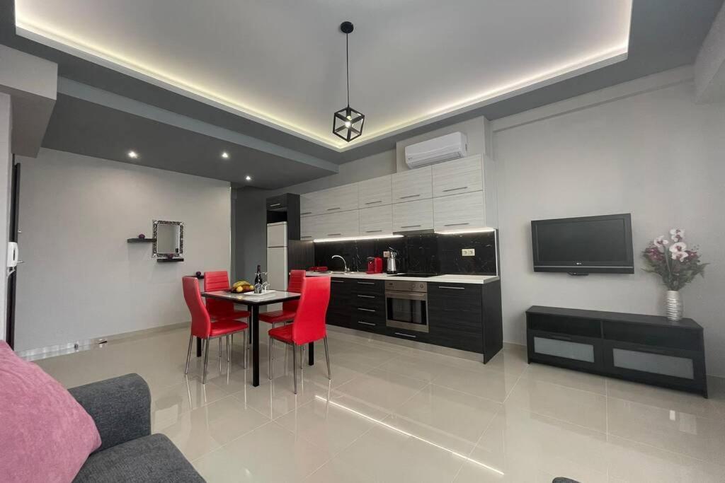Maxim Deluxe Apartment Nea Alikarnassos Dış mekan fotoğraf